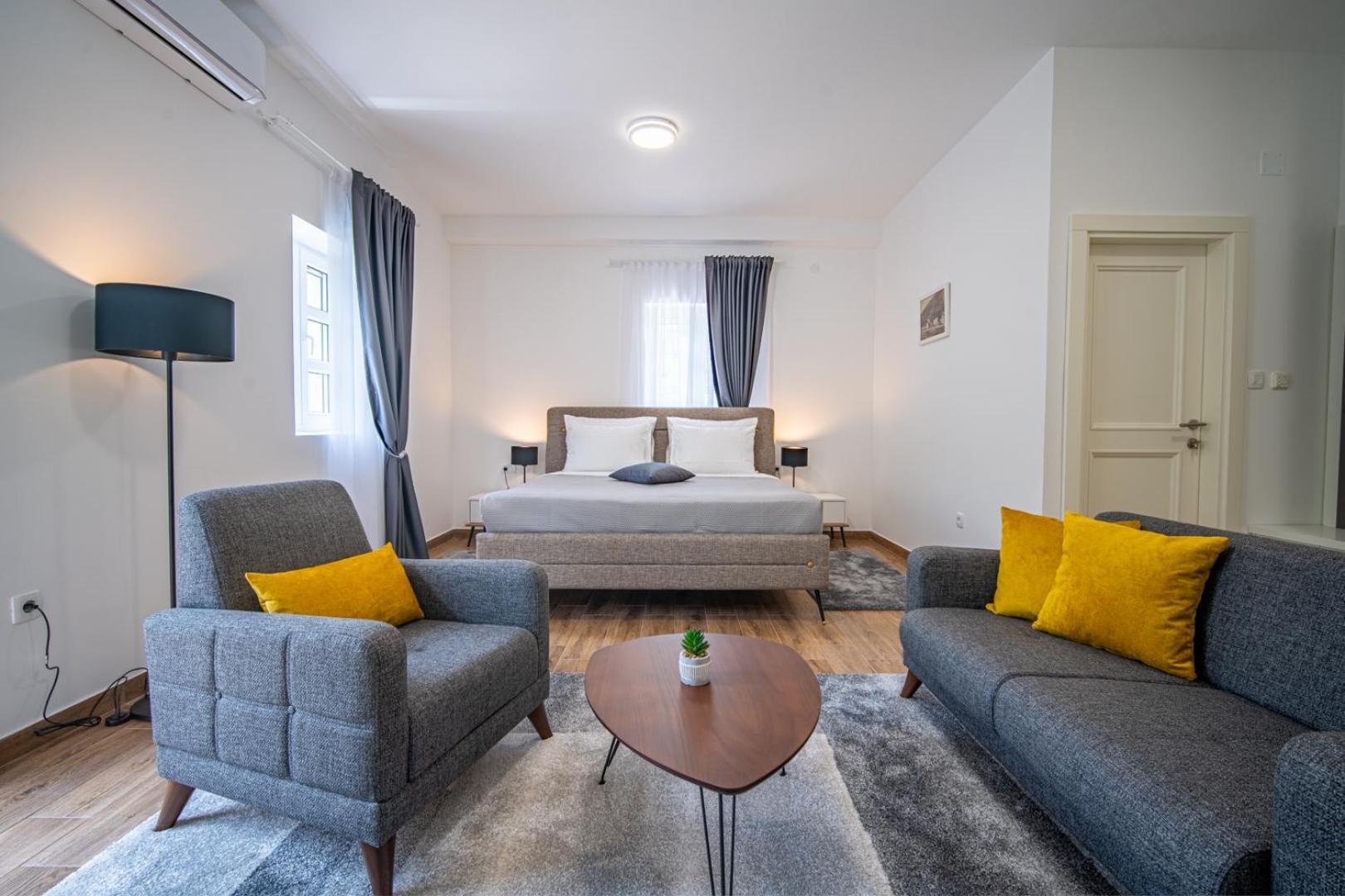 Skala Luxury Rooms Cetinje Luaran gambar