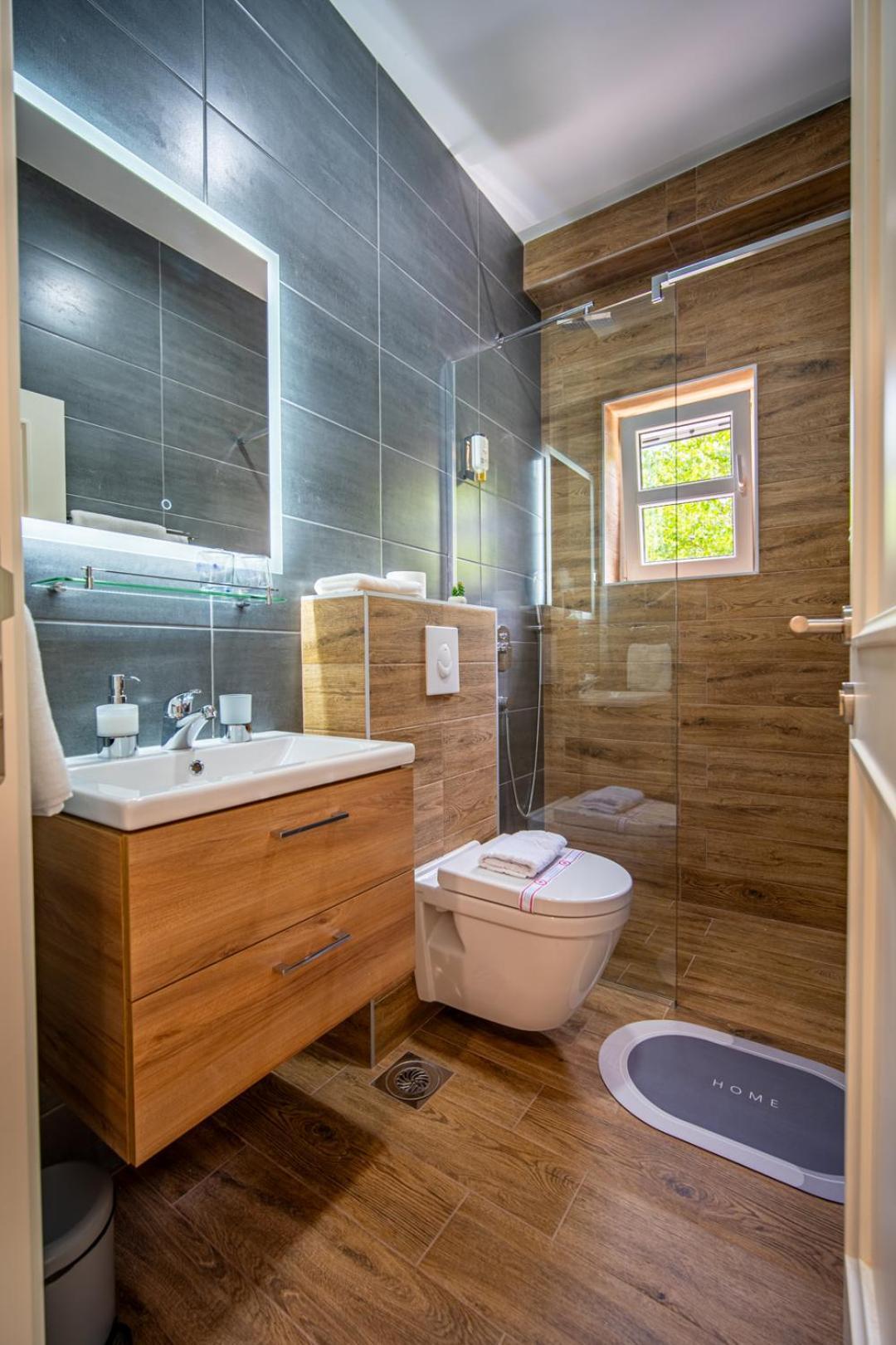 Skala Luxury Rooms Cetinje Luaran gambar