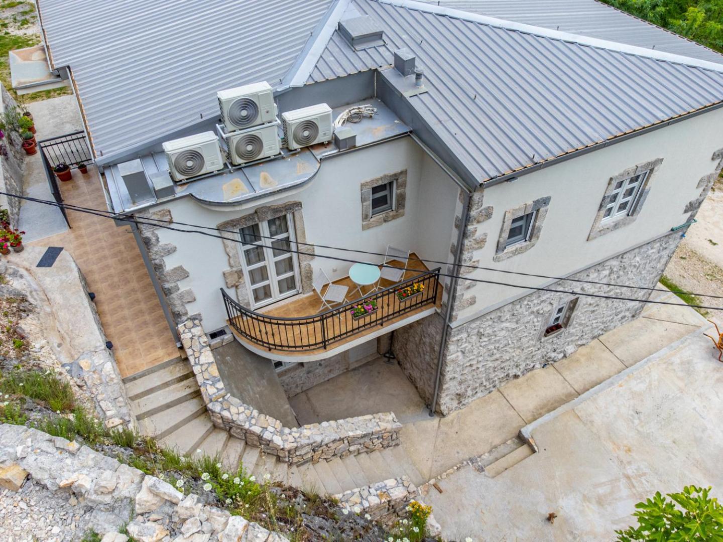 Skala Luxury Rooms Cetinje Luaran gambar